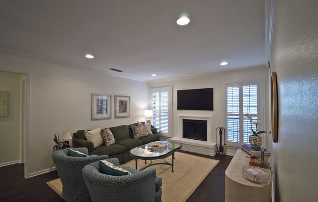 2-bedroom rental at 201 Ellwood Unit 107 in San Antonio, TX — photo 4