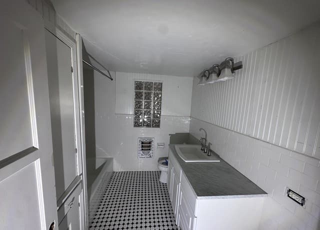 3-bedroom rental at 315 Shadwell in San Antonio, TX — photo 5