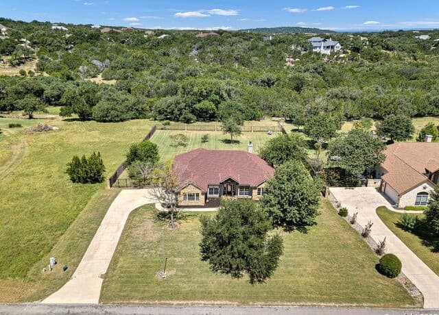 3-bedroom rental at 913 Long Mdw in Spring Branch, TX — photo 1