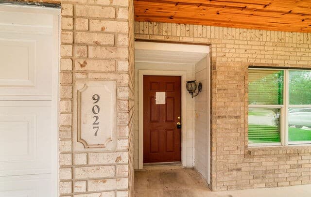 4-bedroom rental at 9027 Timber Laurel in San Antonio, TX — photo 4
