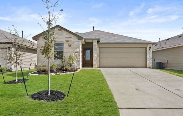 3-bedroom rental at 21018 Gravel Keep in San Antonio, TX — photo 1