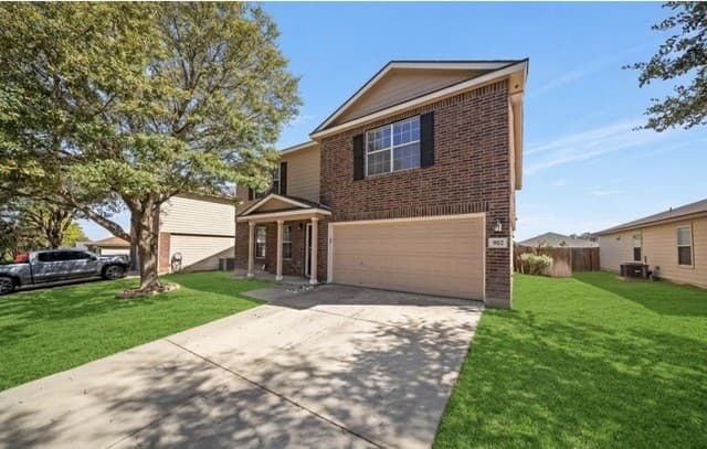 4-bedroom rental at 902 Magnolia Bend in San Antonio, TX — photo 2
