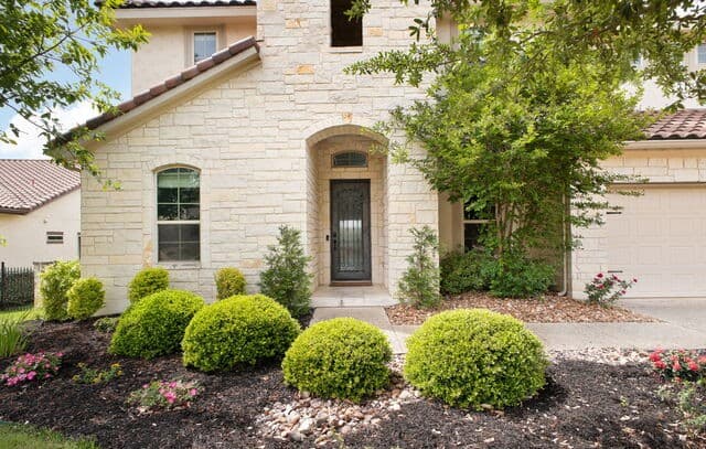 4-bedroom rental at 7 Marbella in San Antonio, TX — photo 3
