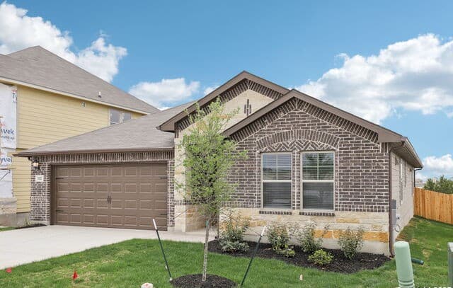 Home for sale at 112 Shelton Pass in Cibolo, TX — photo 3