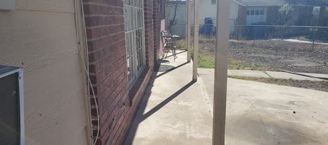 4-bedroom rental at 8322 Charger in San Antonio, TX — photo 2