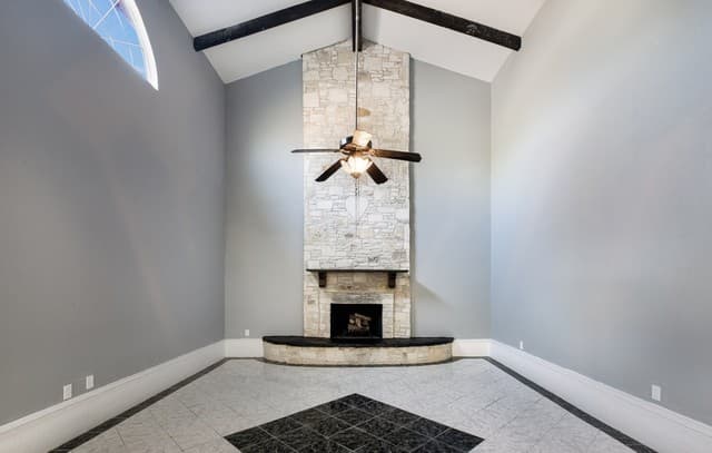 6-bedroom rental at 5318 Costa Mesa in San Antonio, TX — photo 3