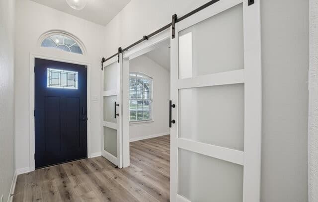 Home for sale at 450 Turnberry in Cibolo, TX — photo 5