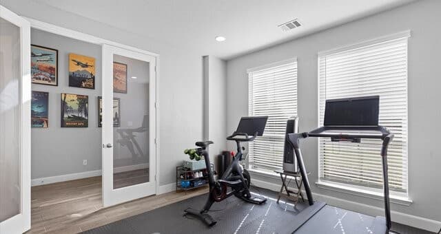 Home for sale at 6501 Crockett Cv in Schertz, TX — photo 5