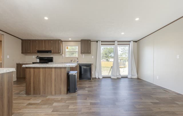 3-bedroom rental at 22819 Copper Canyon in Elmendorf, TX — photo 3
