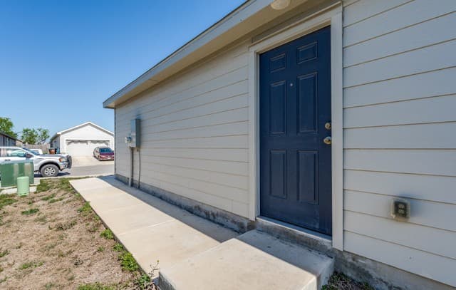 3-bedroom rental at 14438 Alluvium in San Antonio, TX — photo 5