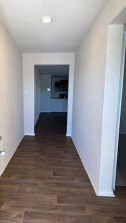 3-bedroom rental at 6655 Whisper Pond in San Antonio, TX — photo 3