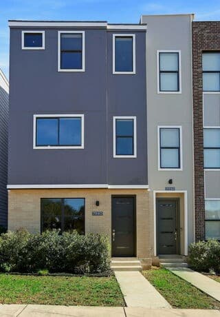 2-bedroom rental at 7940 Kennedy Hill Unit 7 in San Antonio, TX — photo 3