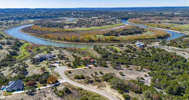 rental at 150 Riddle in Spring Branch, TX — photo 2