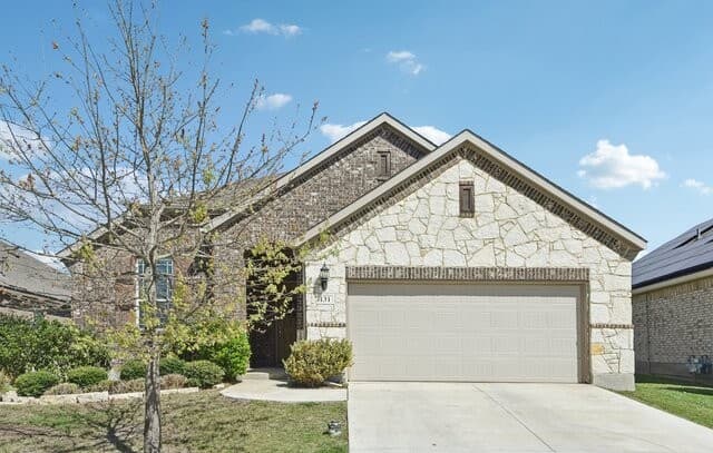 4-bedroom rental at 131 Dovetail in Boerne, TX — photo 2