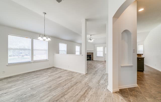 3-bedroom rental at 3301 Orth in Schertz, TX — photo 4