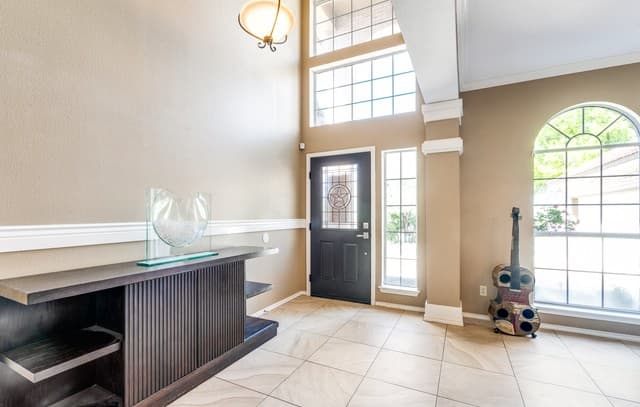 Home for sale at 522 Chardonnet in San Antonio, TX — photo 2