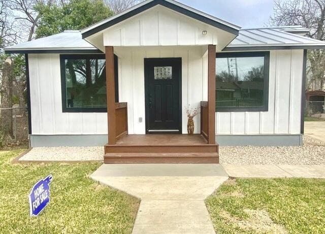 3-bedroom rental at 1307 Ceralvo in San Antonio, TX — photo 3