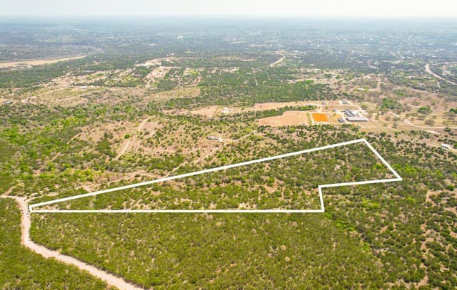 rental at 107 Camp Alzafar in Boerne, TX — photo 5