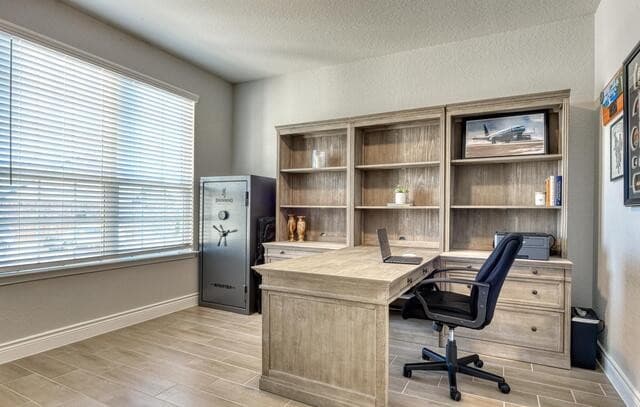 Home for sale at 7610 Desperado Way in Boerne, TX — photo 4
