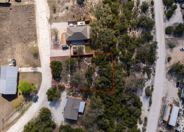 rental at 821 Cimarron in Spring Branch, TX — photo 1