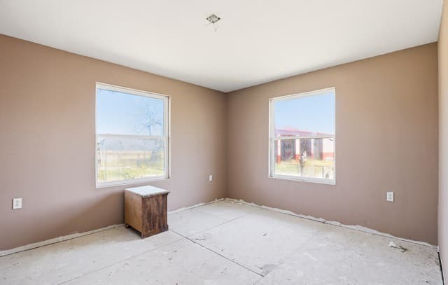 5-bedroom rental at 11515 Ford in Adkins, TX — photo 4