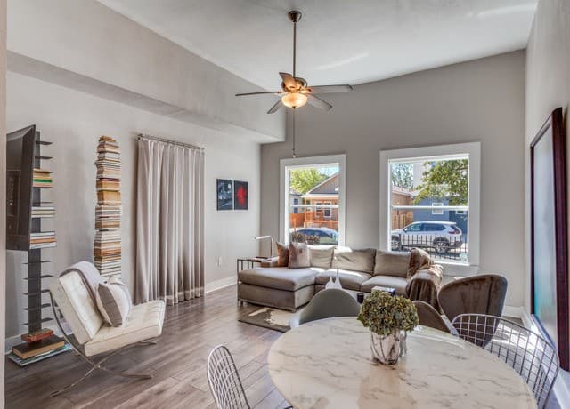 3-bedroom rental at 1030 Montana in San Antonio, TX — photo 5