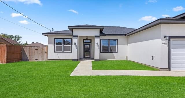 Home for sale at 8511 Ventura in Selma, TX — photo 3