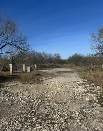 rental at 238 Parham in San Antonio, TX — photo 2