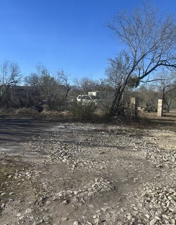rental at 248 Parham in San Antonio, TX — photo 1