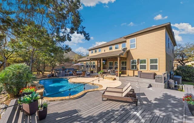 5-bedroom rental at 27714 Cascabel in San Antonio, TX — photo 2