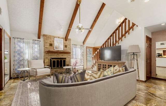 5-bedroom rental at 29342 Seabiscuit in Fair Oaks Ranch, TX — photo 5