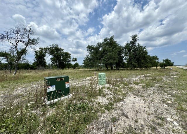 rental at LOT 25 Ridgeline Rd in Fredericksburg, TX — photo 2