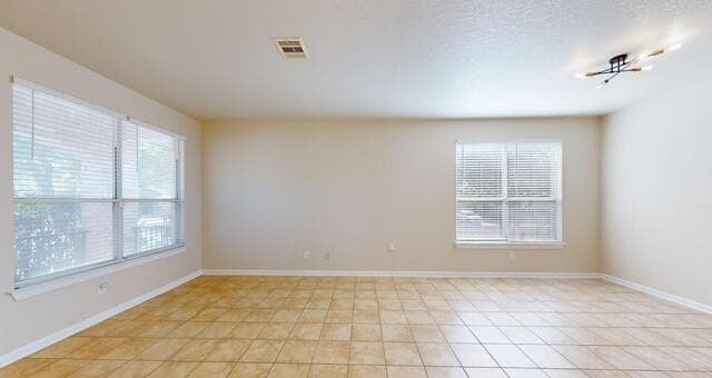 Home for sale at 101 Springtree Cliff in Cibolo, TX — photo 5
