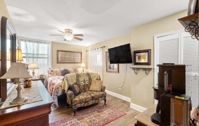 2-bedroom rental at 13689 Fm 1283 Unit 1 in Mico, TX — photo 4