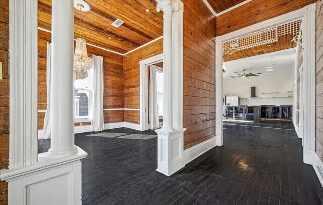 3-bedroom rental at 417 Warren in San Antonio, TX — photo 4