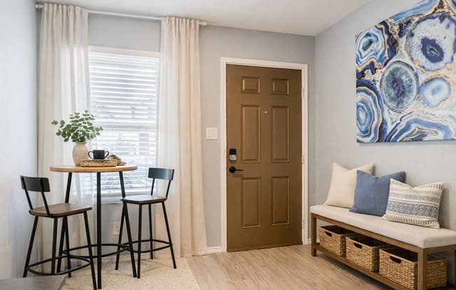2-bedroom rental at 7137 Elm Cove in San Antonio, TX — photo 3