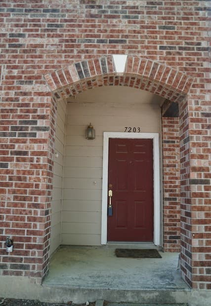 3-bedroom rental at 7203 Snowden in San Antonio, TX — photo 3