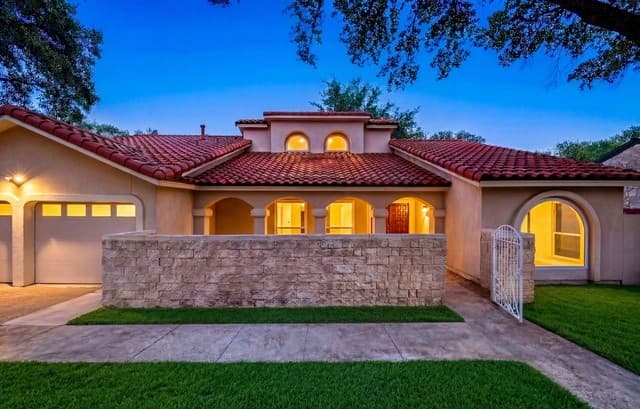 3-bedroom rental at 9114 Rustlers Creek Dr in San Antonio, TX — photo 1