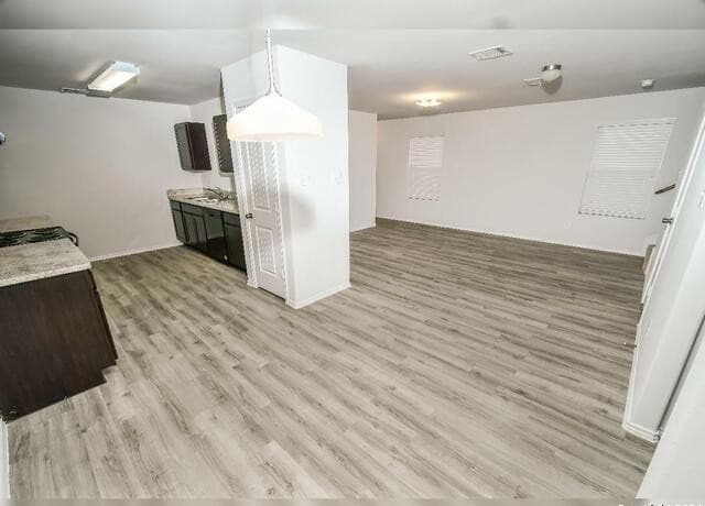 3-bedroom rental at 10506 Apple Pie in San Antonio, TX — photo 5