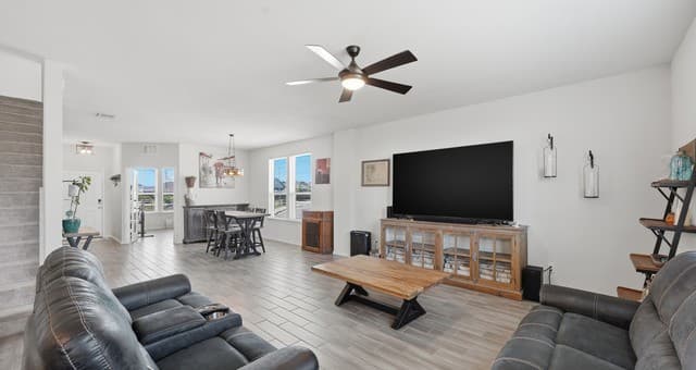 4-bedroom rental at 11967 Longfellow in San Antonio, TX — photo 1