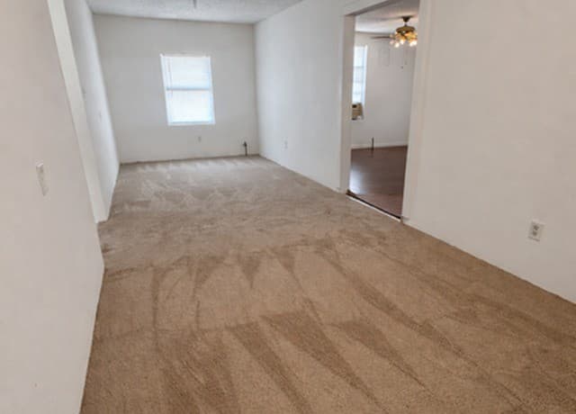 2-bedroom rental at 217 N Park Avenue in Karnes City, TX — photo 5