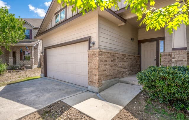 3-bedroom rental at 6022 Julians in San Antonio, TX — photo 5