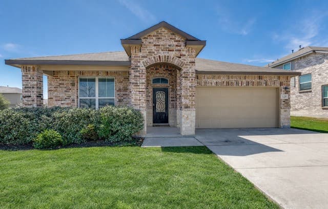 4-bedroom rental at 125 Sailors in Cibolo, TX — photo 2