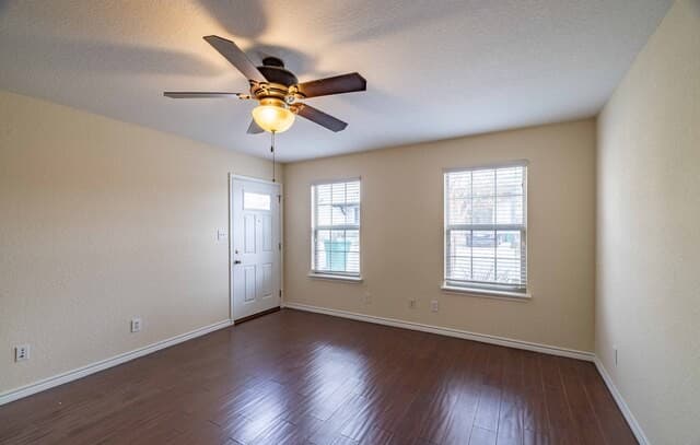 2-bedroom rental at 1113 Paniolo Dr in Boerne, TX — photo 5