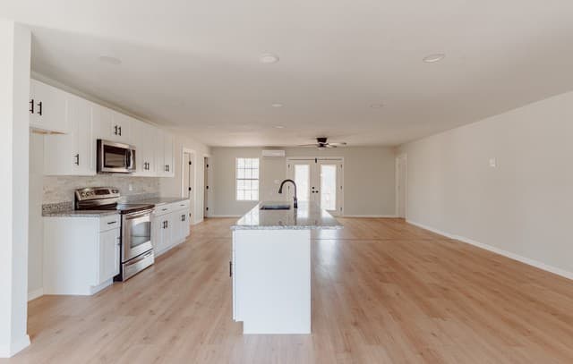 4-bedroom rental at 115 Huxley Dr in San Antonio, TX — photo 4