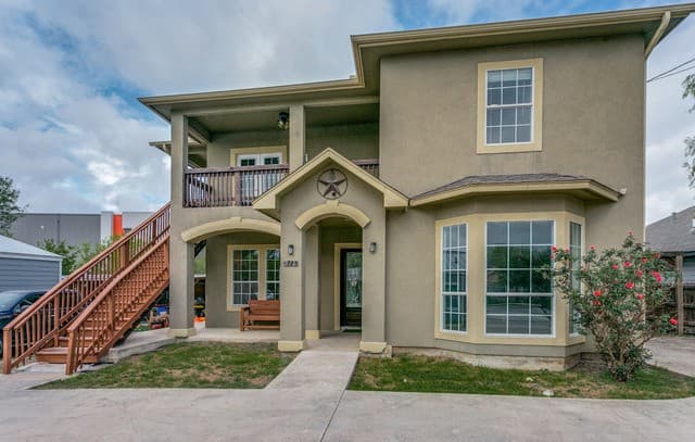 rental at 7723 Shetland in San Antonio, TX — photo 1