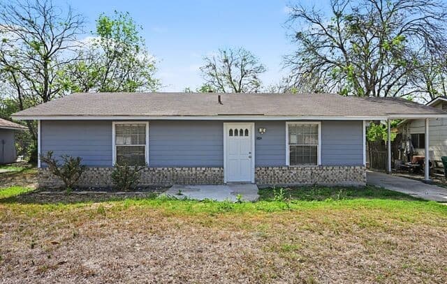 3-bedroom rental at 6034 Castle Hunt in San Antonio, TX — photo 1