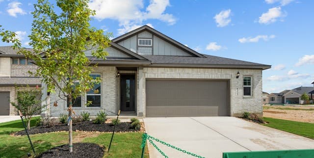 3-bedroom rental at 12418 Brynn Creek Pass in San Antonio, TX — photo 1