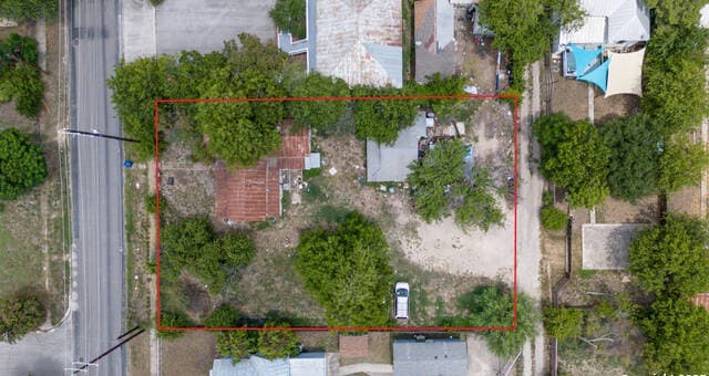 rental at 1622 Pine in San Antonio, TX — photo 3