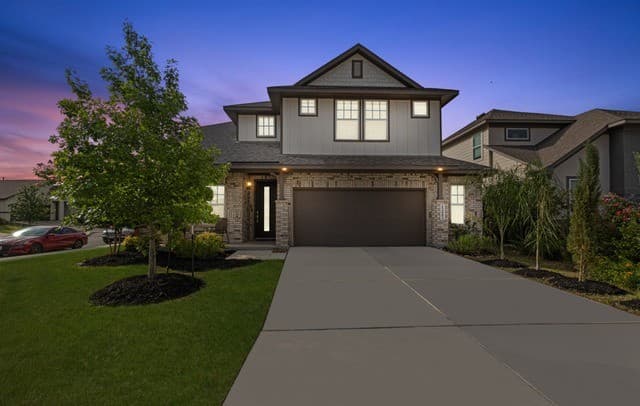 Home for sale at 12402 Mineshaft in San Antonio, TX — photo 3